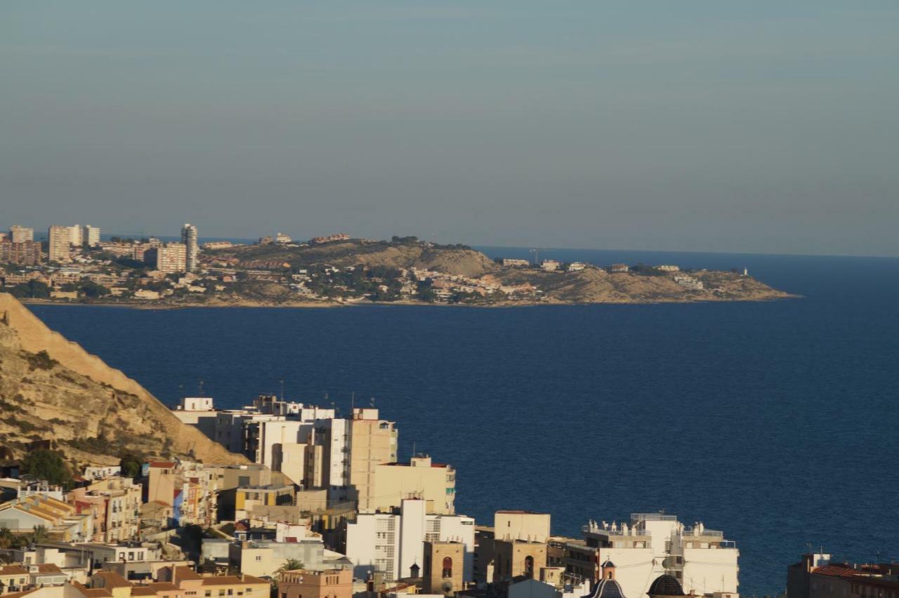Charming Downtown Skyscrapper Apartment Alicante Exterior foto